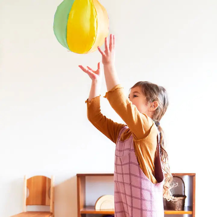 Silk Rainbow Balloon Ball
