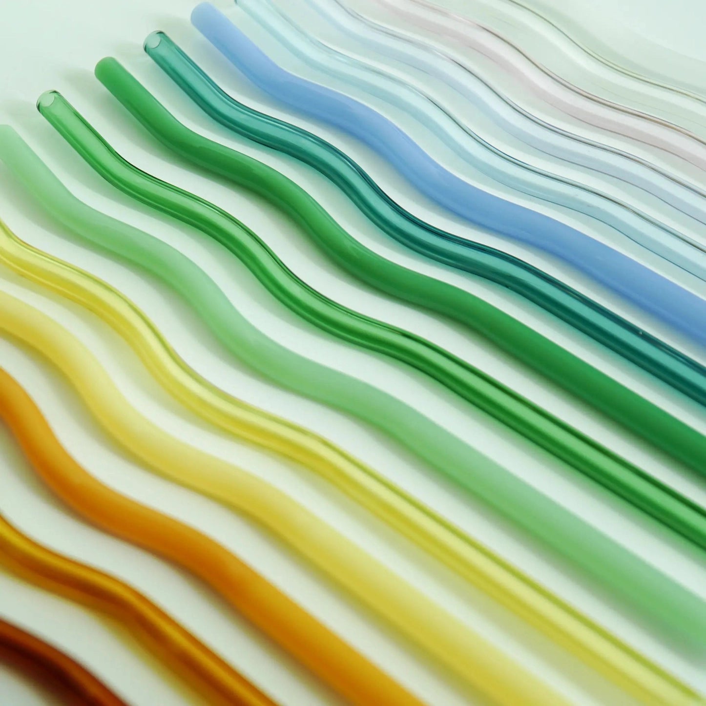 Straw - Wavy Glass