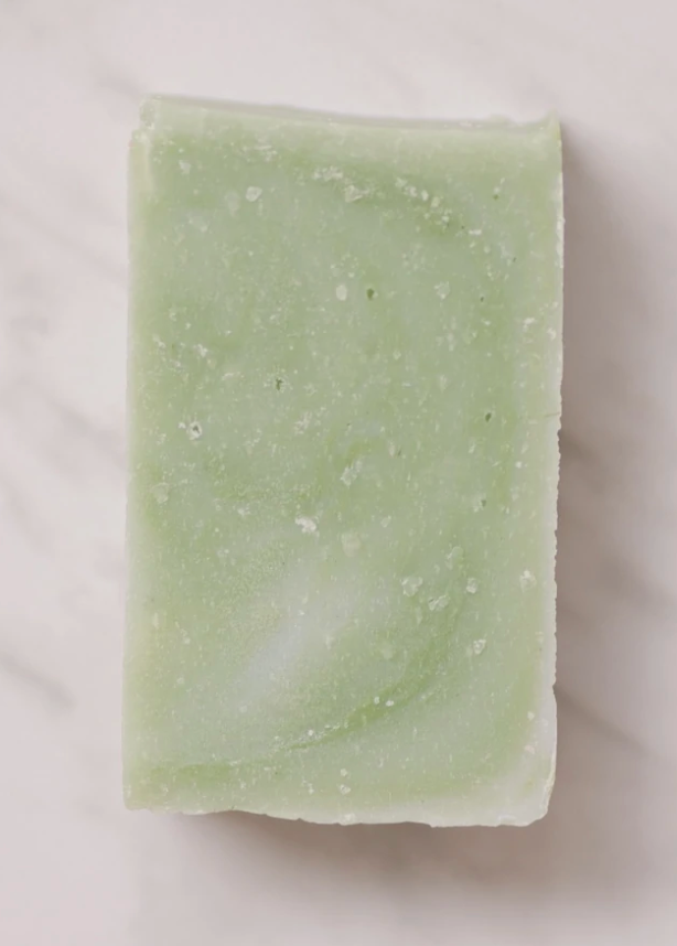 Moisterizing Vegan Soap Bars with Essential Oils