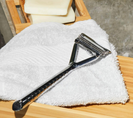 LEAF - 3-blade Pivoting Head Razor